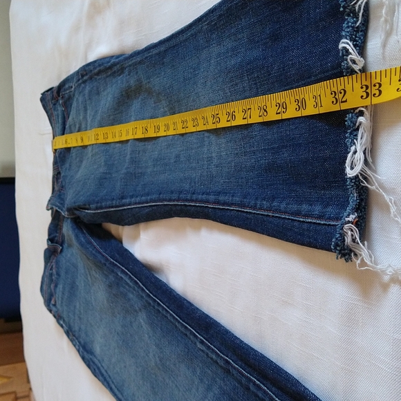 Citizens of Humanity Ingrid Stretch Low Rise Flare Crop jeans Raw Hem Size 28 - Picture 9 of 16